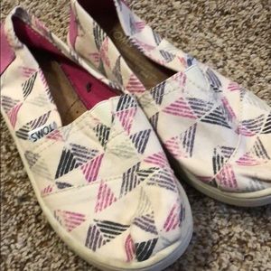 Toms Girls size 1